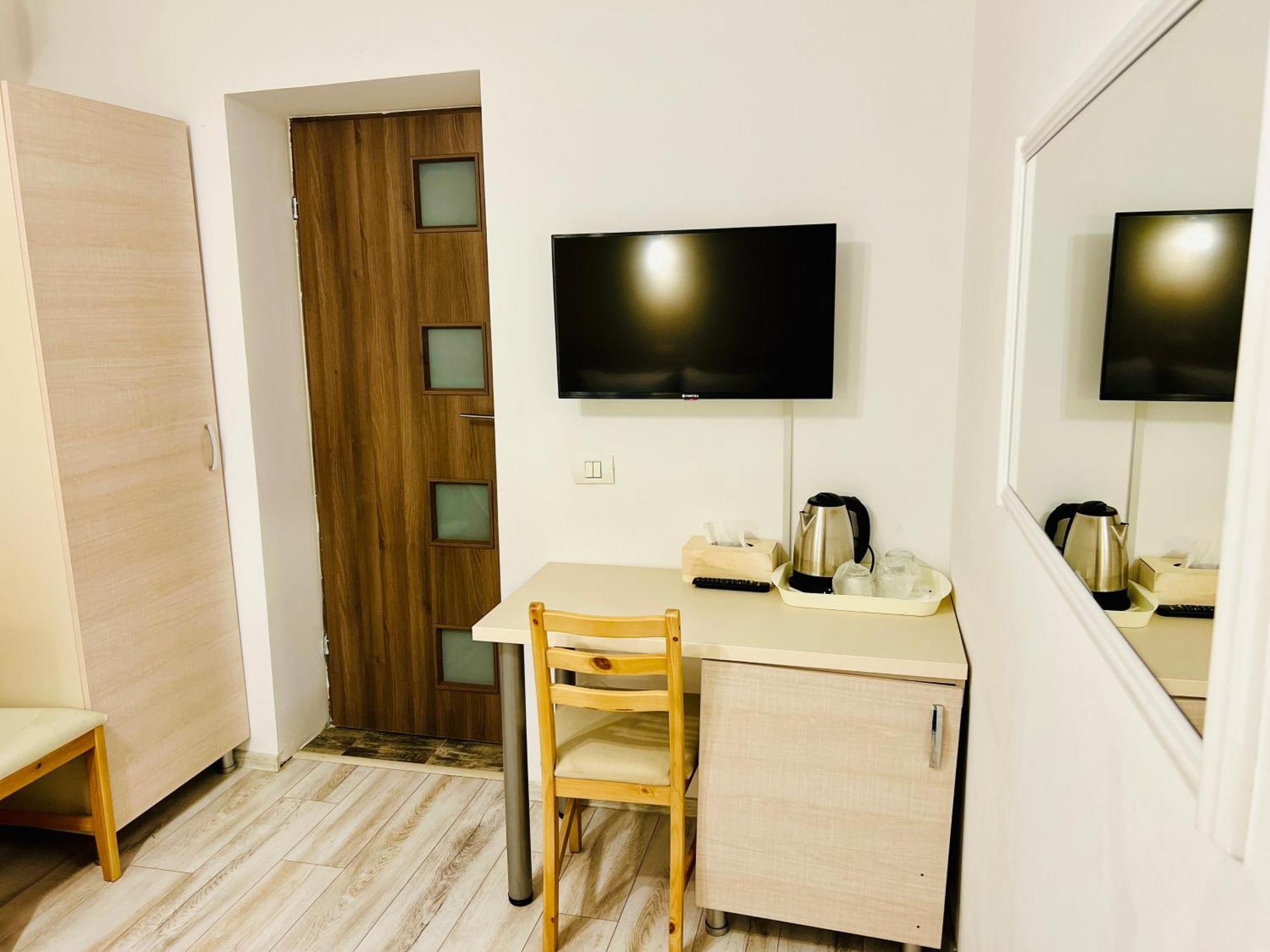 Hotel Marina Srl Βουκουρέστι Εξωτερικό φωτογραφία